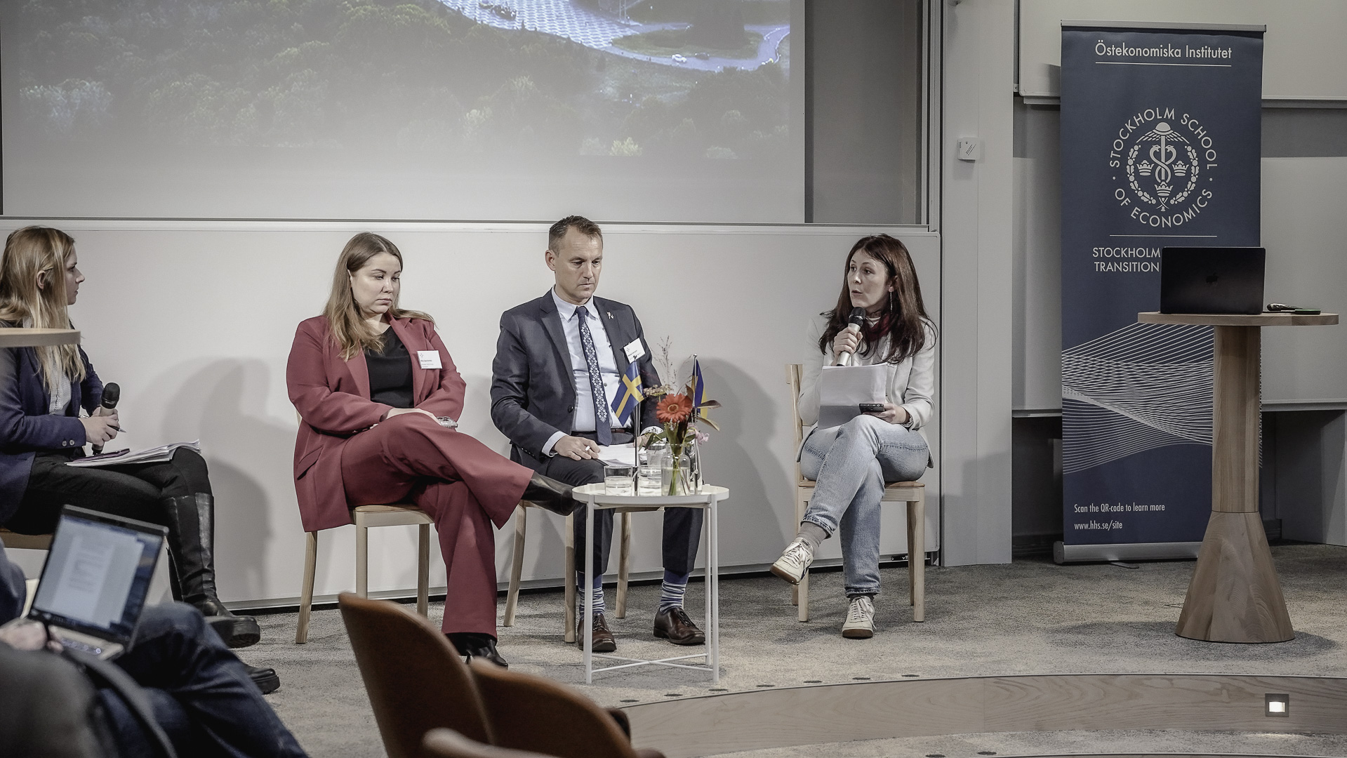 20251112-HromadaConference_LQ-60-Photo by Dominick Nilsson.jpg