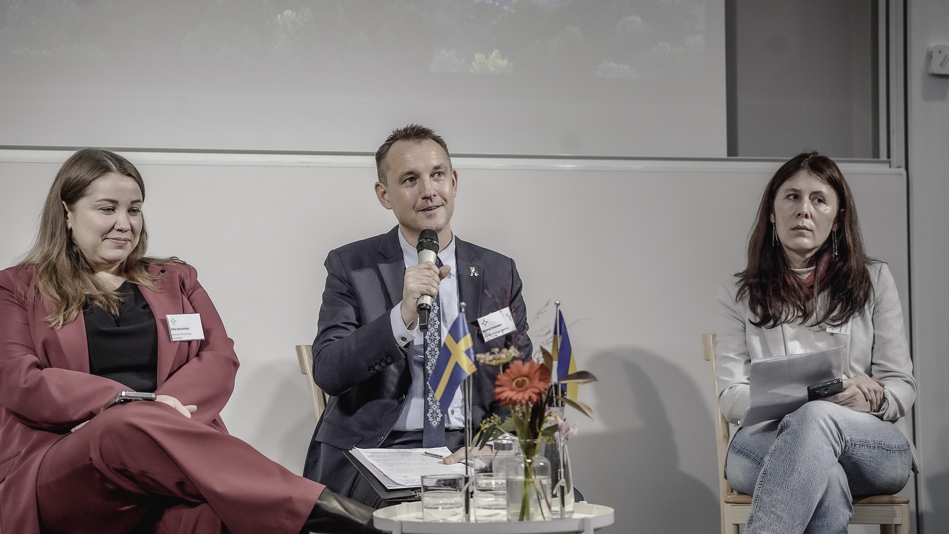 20251112-HromadaConference_LQ-70-Photo by Dominick Nilsson.jpg