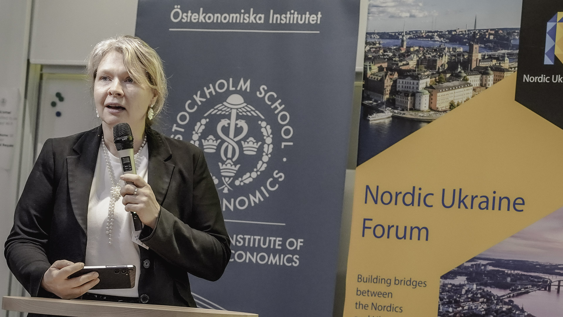 20251112-HromadaConference_LQ-76-Photo by Dominick Nilsson.jpg