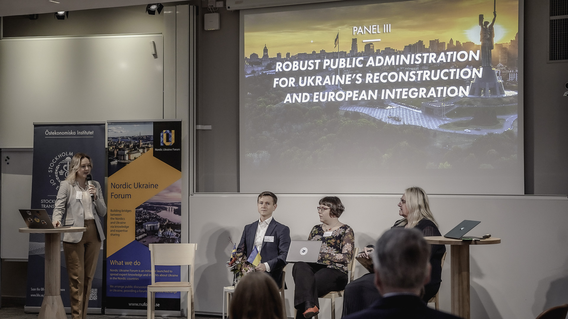 20251112-HromadaConference_LQ-106-Photo by Dominick Nilsson.jpg