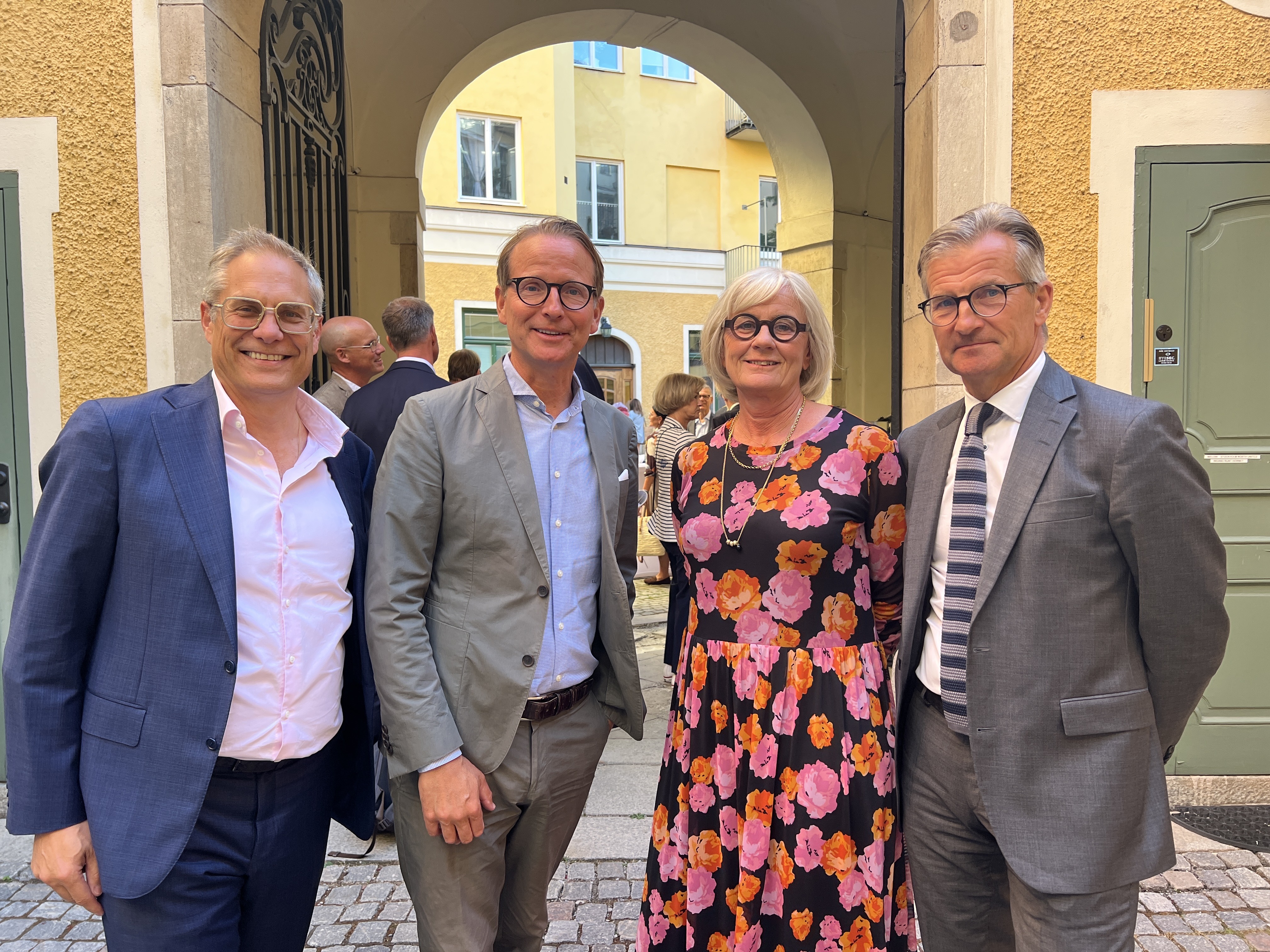 Roundtable on August 18