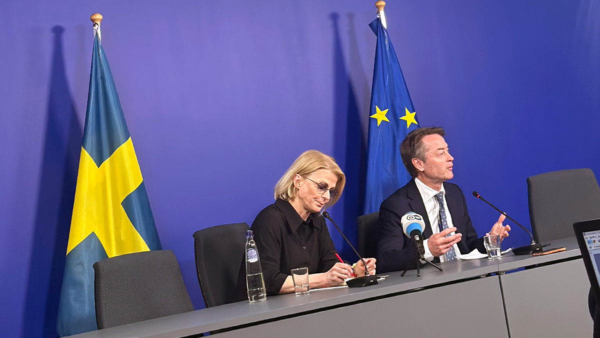 Photo of Elisabeth Svantesson and Torbjörn Becker