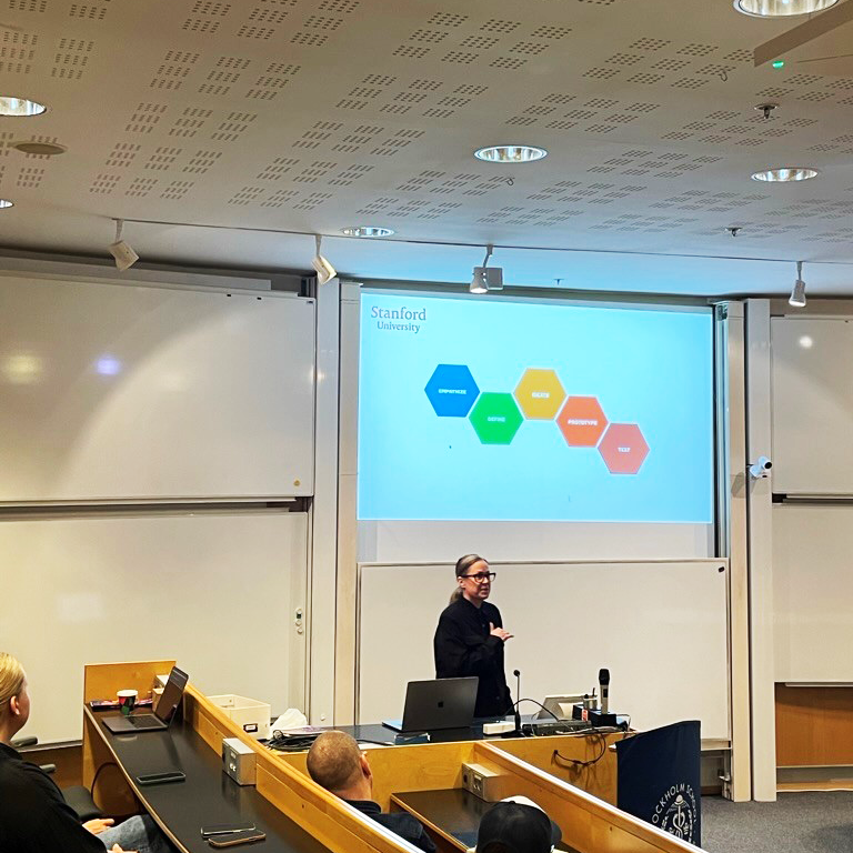 Company representative from Coop hold a lecture