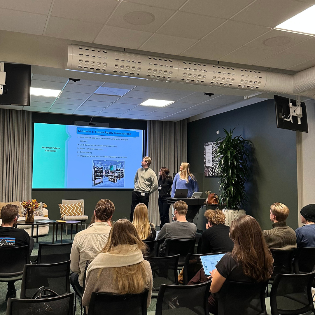 Students presenting at a workhop at Systembolaget HQ