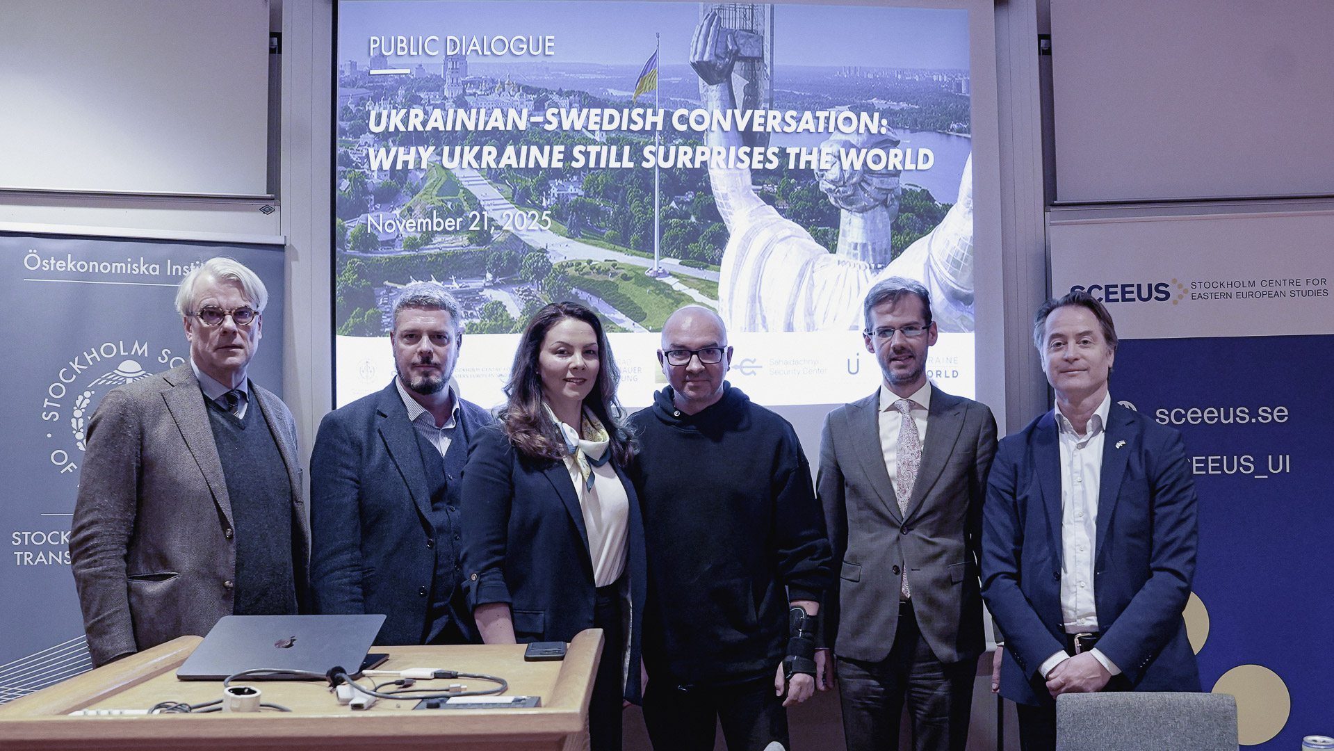 20251121-PublicDialogue-Swe-Ukraine_Group_LQ-02-Photo by Dominick Nilsson.jpg