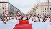 A crowd of people protesting in Minsk, Belarus