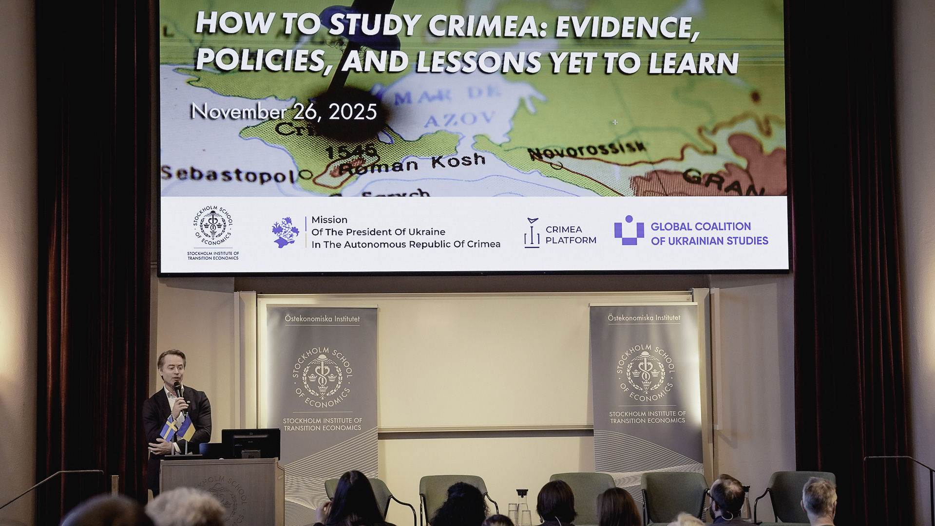 20251126-HowToStudyCrimea_LQ-02-Photo by Dominick Nilsson.jpg