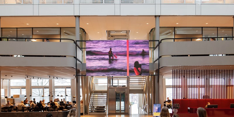 Pic of the screen in the atrium