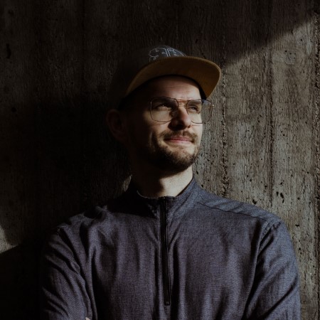 headshot of Jacob Kihlbaum