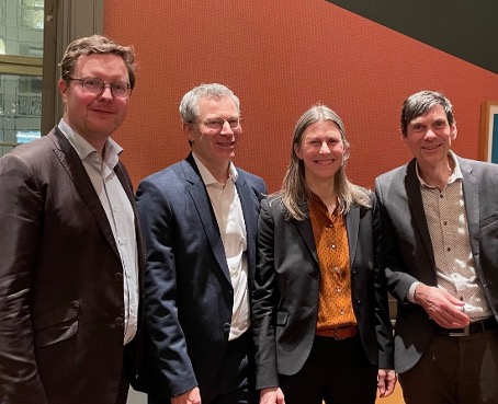 Picture of Jonas Dahl with grading committee and supervisor