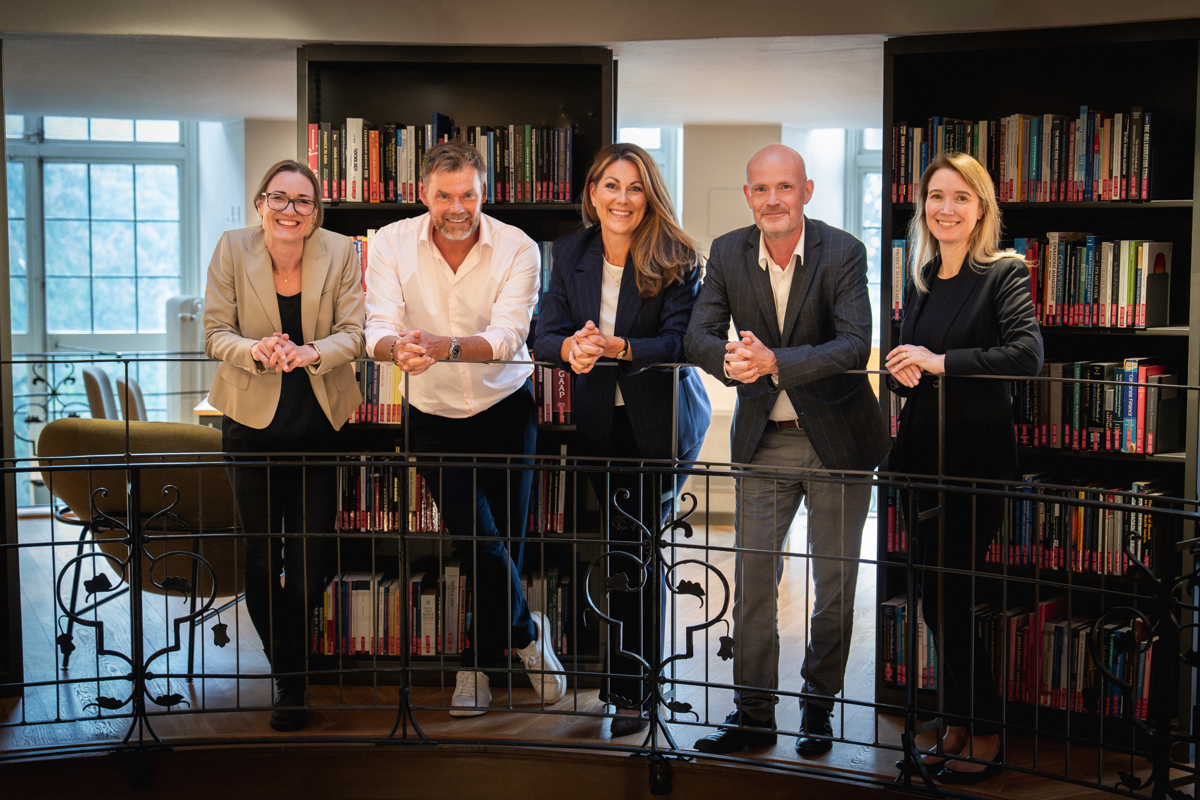 Maria Enger, Rickard Sandberg, Helena Palmgren, Marcus Feldt and Frida Pemer.