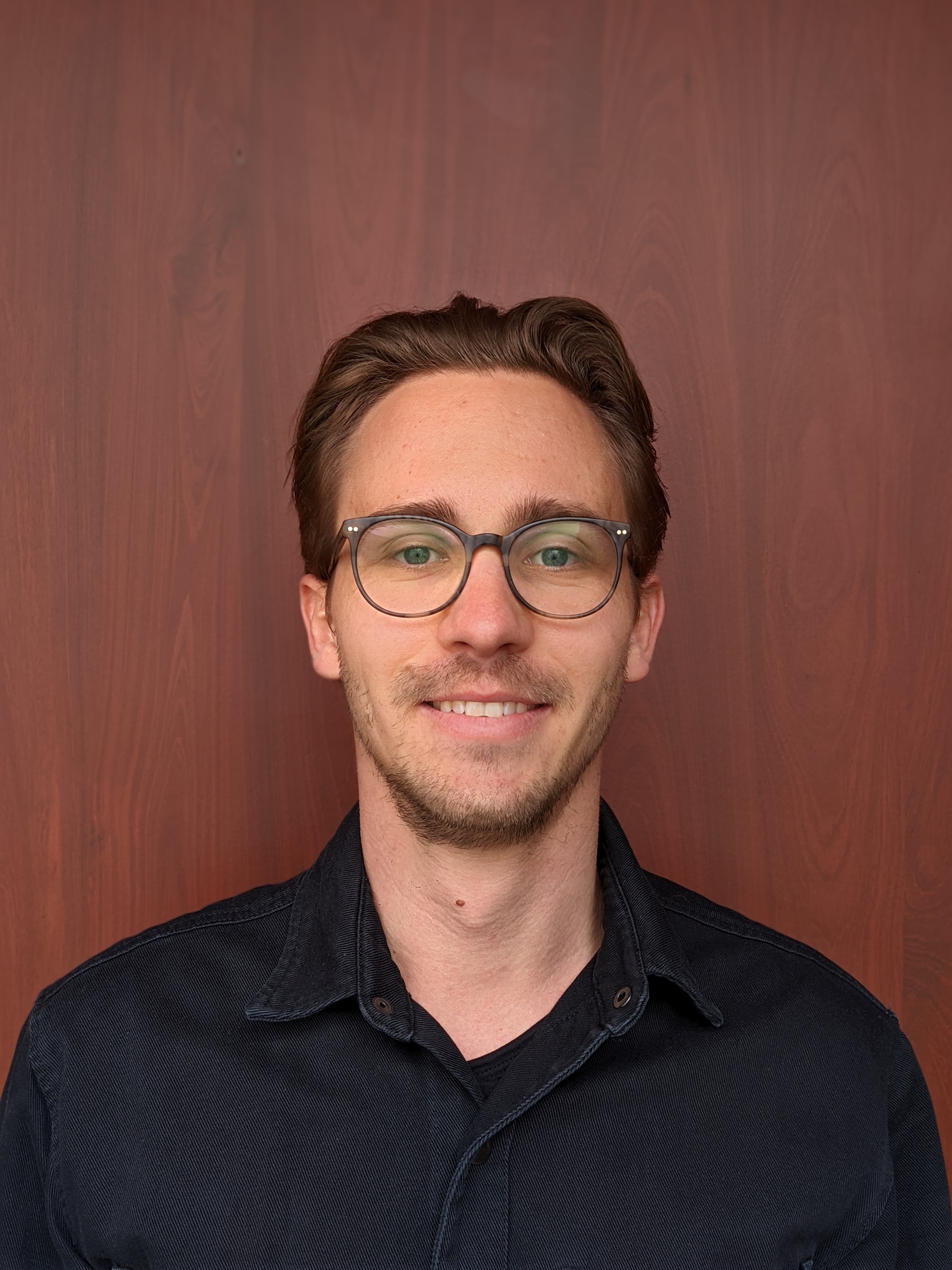 headshot of Marc Schmid