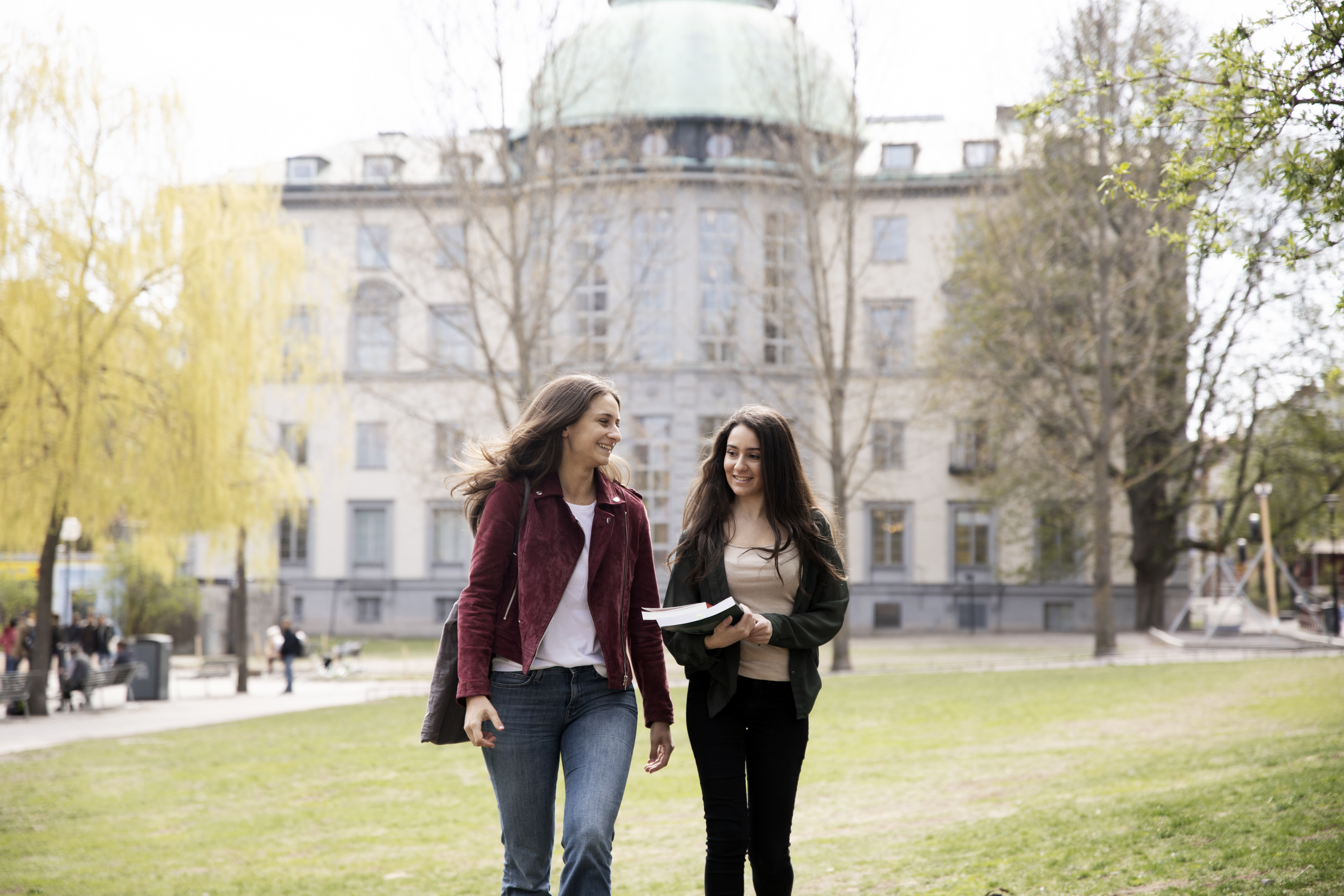 Principal Instructional Leadership and Teacher Collaboration: A Longitudinal Study of the Influence on Pupil Achievement