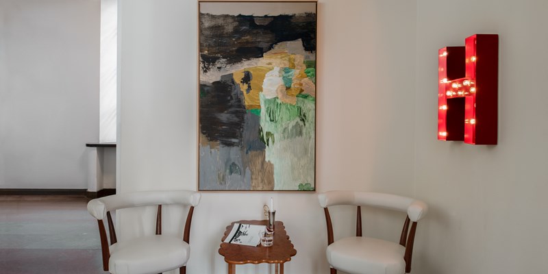 Picture of Riverbed in the Presidents office at SSE