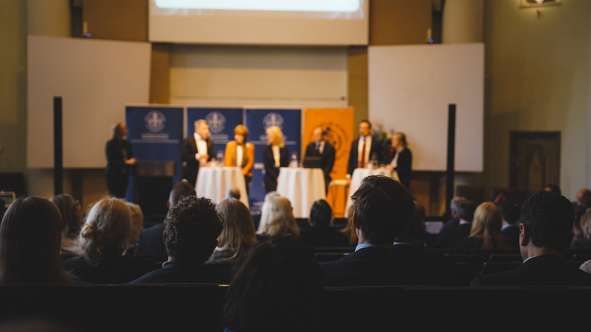 Blurry picture of the speakers