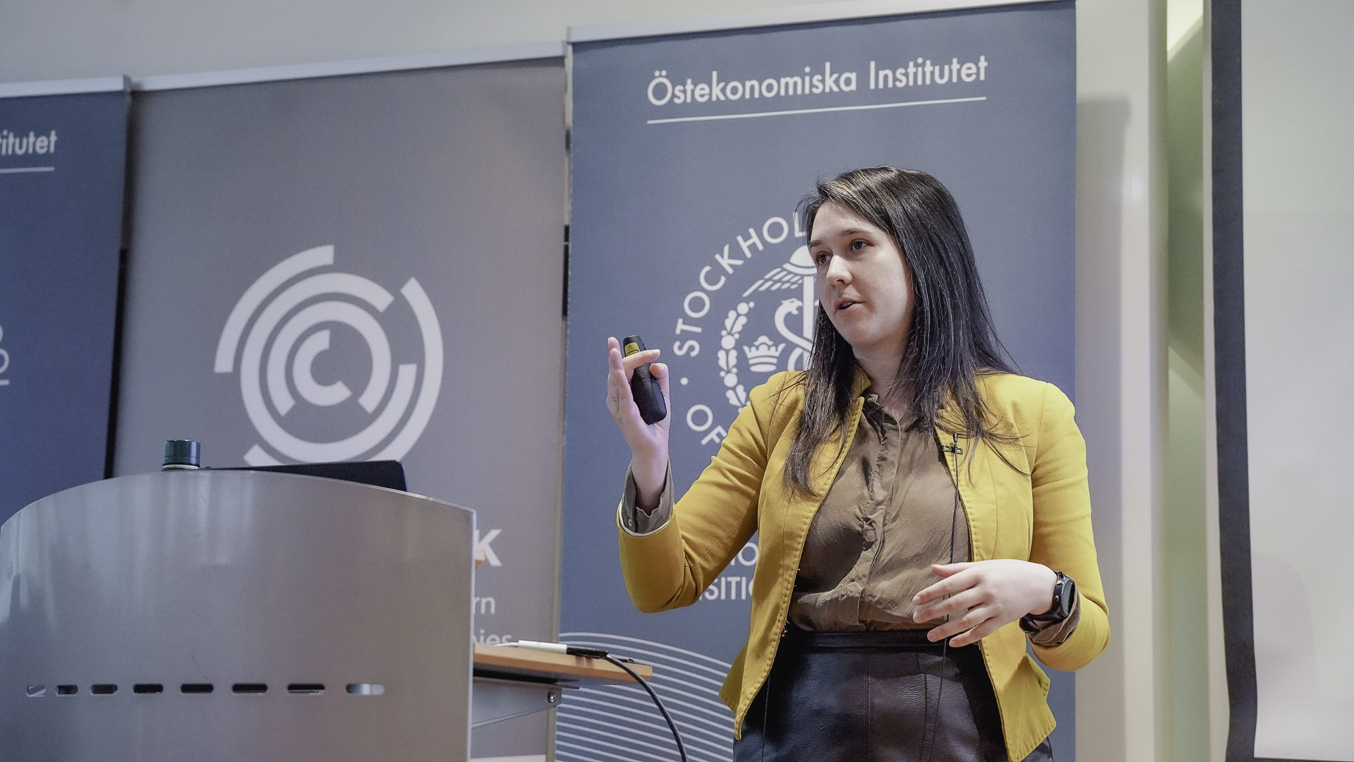 20251128-FROGEEWorkshop_LQ-09-Photo by Dominick Nilsson.jpg