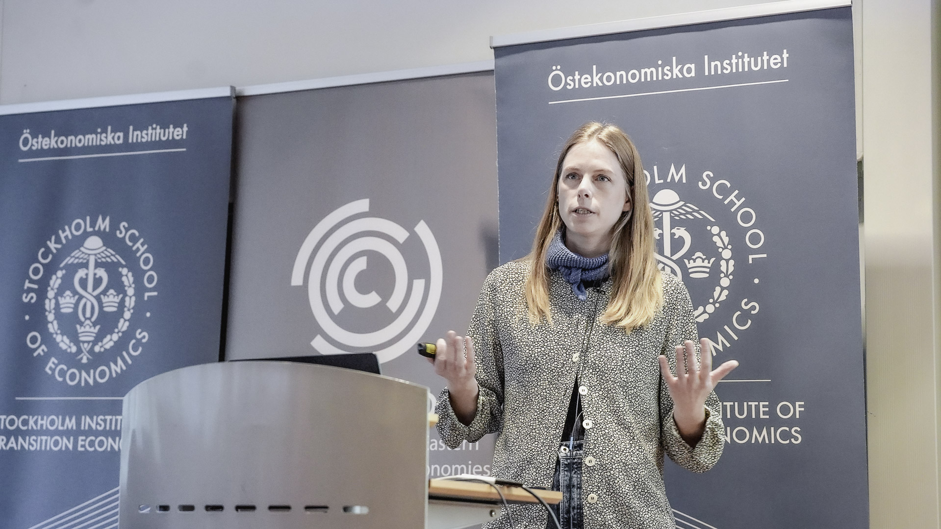 20251128-FROGEEWorkshop_LQ-16-Photo by Dominick Nilsson.jpg