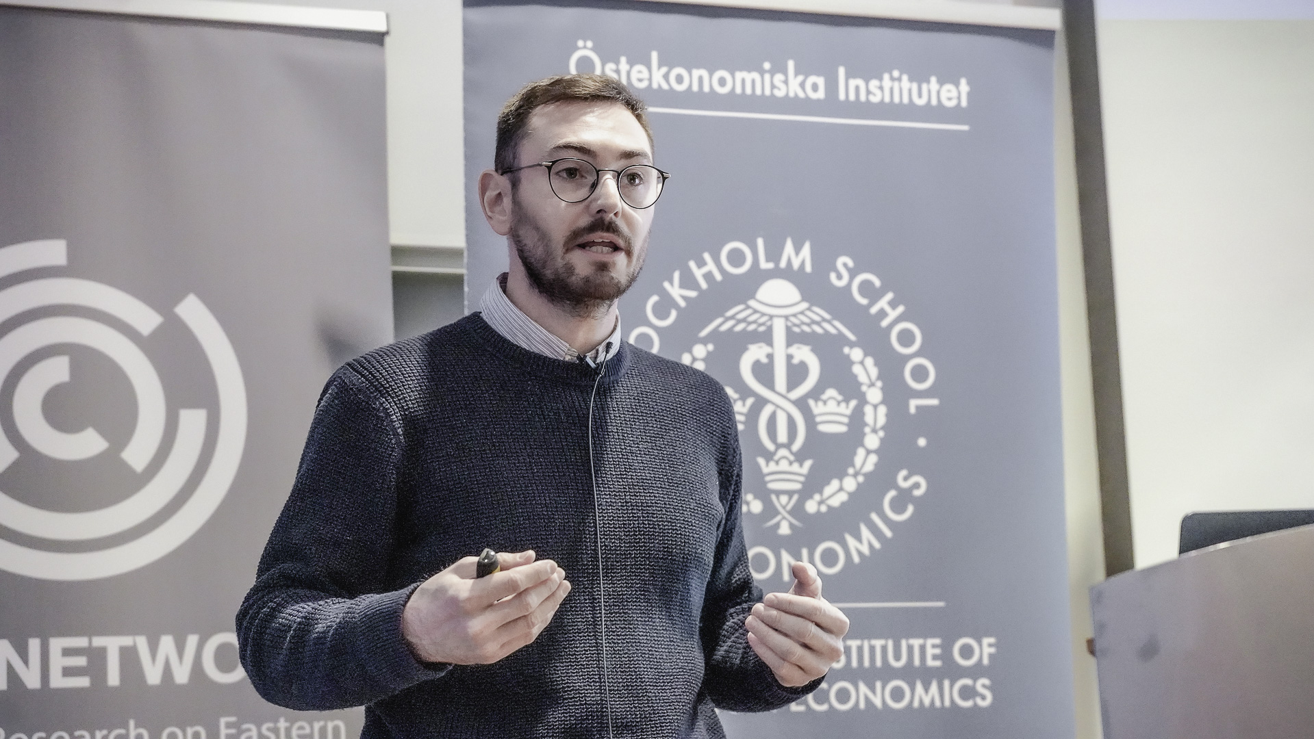 20251128-FROGEEWorkshop_LQ-18-Photo by Dominick Nilsson.jpg