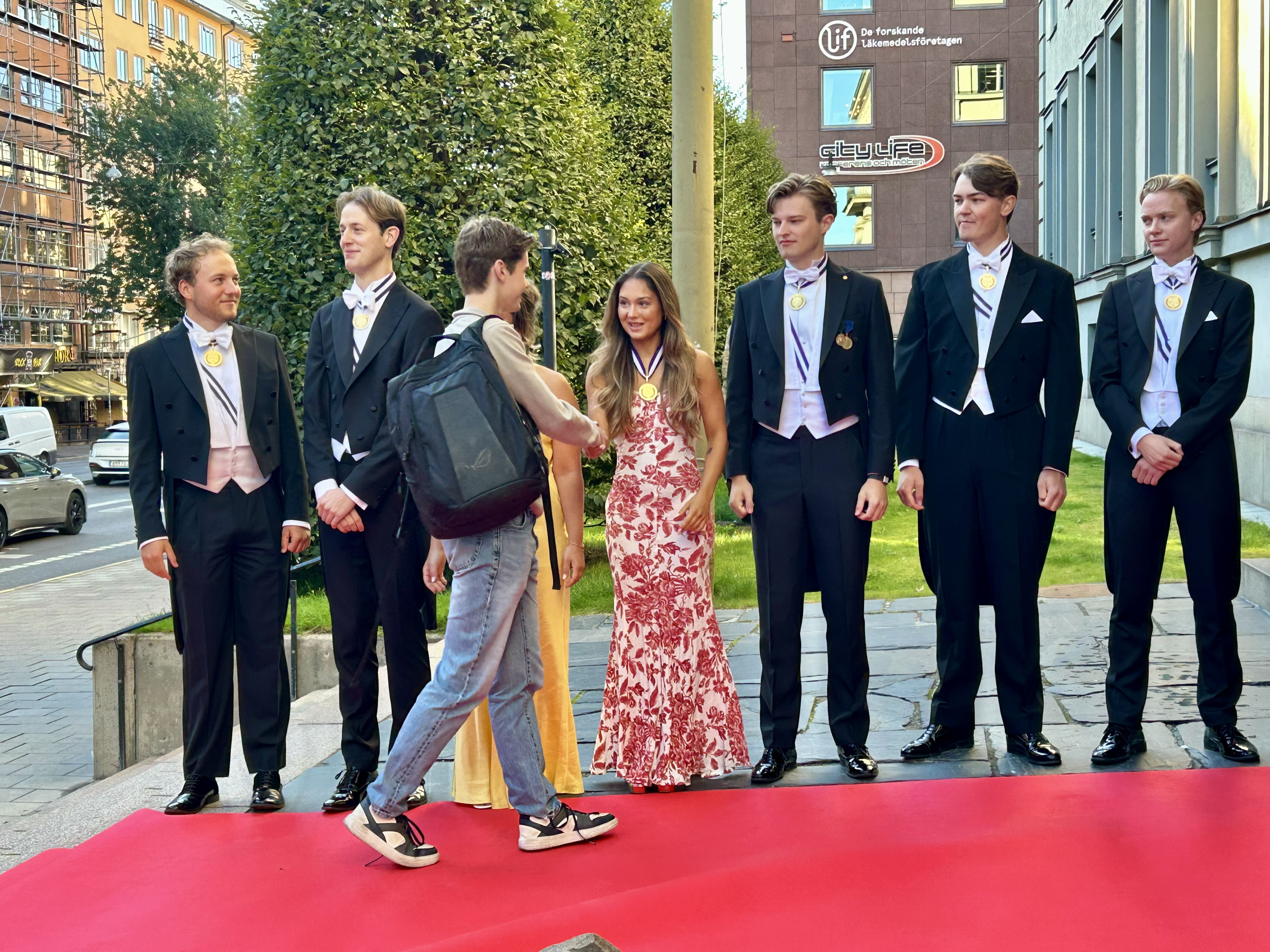 SASSE welcomes new students on the red carpet