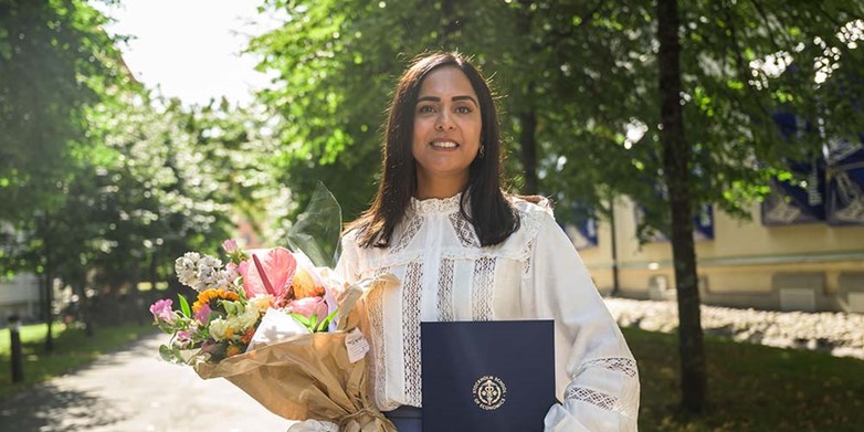 Rupa Thakrar Bagoon