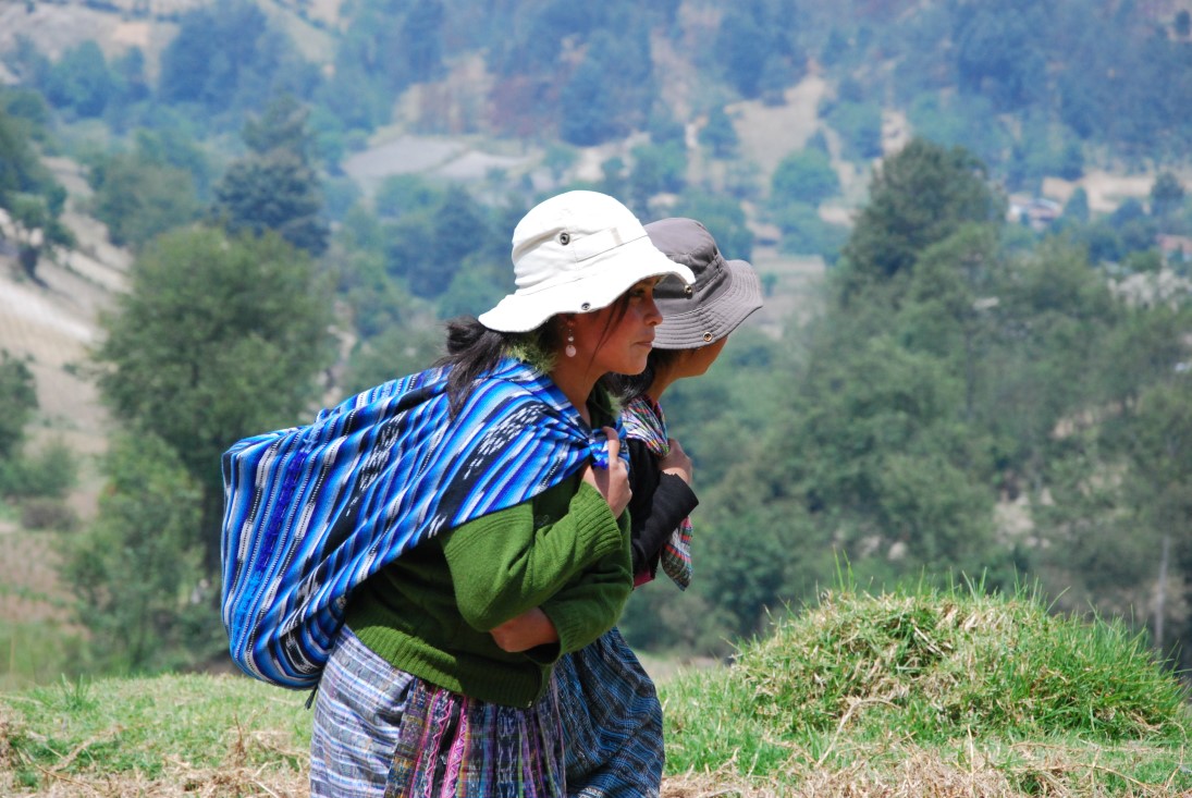 MFS Stipendium Two women in the mountains