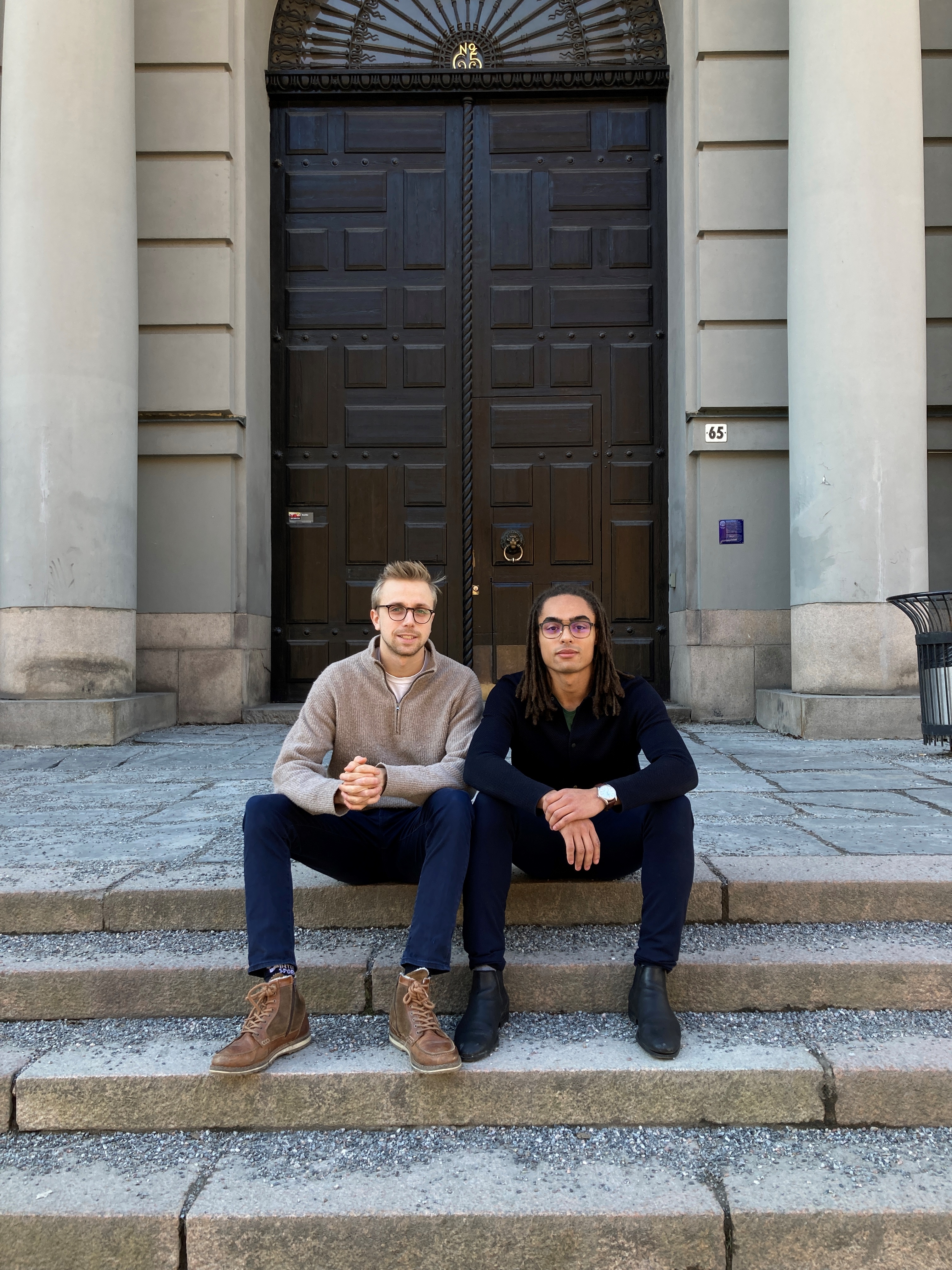 United Students of SSE outside Sveavägen 65