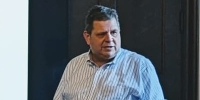 18 Scott Stern.jpg