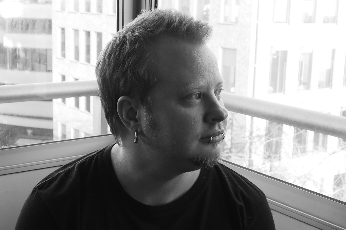 Portrait of artist Hugo Karlsson